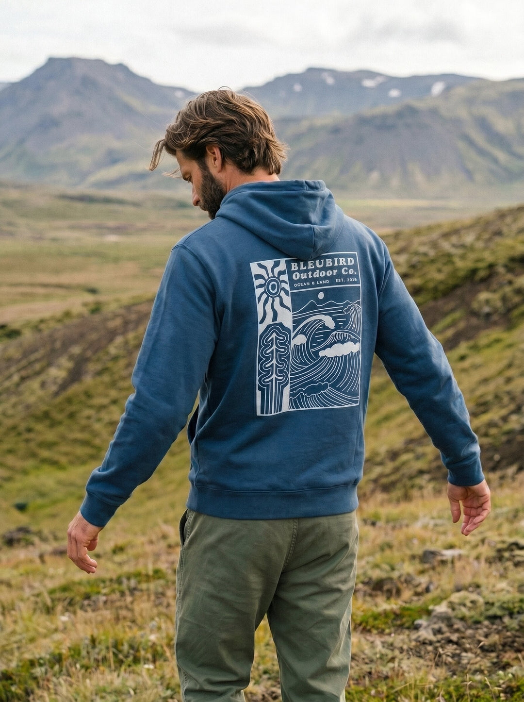 Valto Hood – Navy
