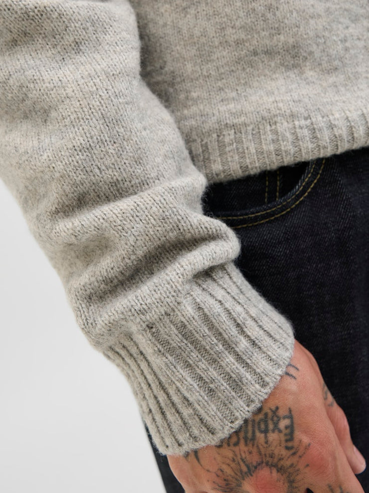 Jack & Jones – Relaxed Fit – Light Grey Melange – Knitted Pullover