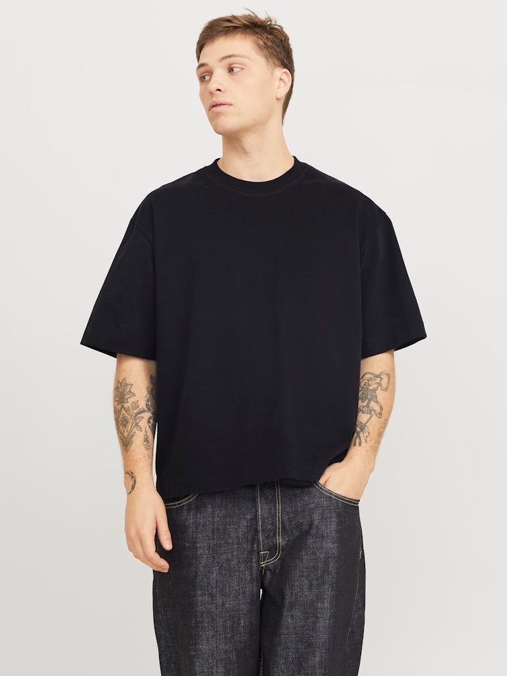 Jack & Jones – Oversize Cropped Fit – Black – JCOBLANKS Heavy Tee