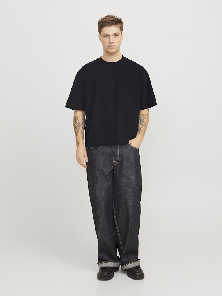 Jack &amp; Jones – Oversize Cropped Fit – Black – JCOBLANKS Heavy Tee
