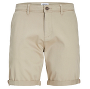 Jack & Jones – Regular Fit – Crockery – JPSTBOWIE Solid Chino Shorts