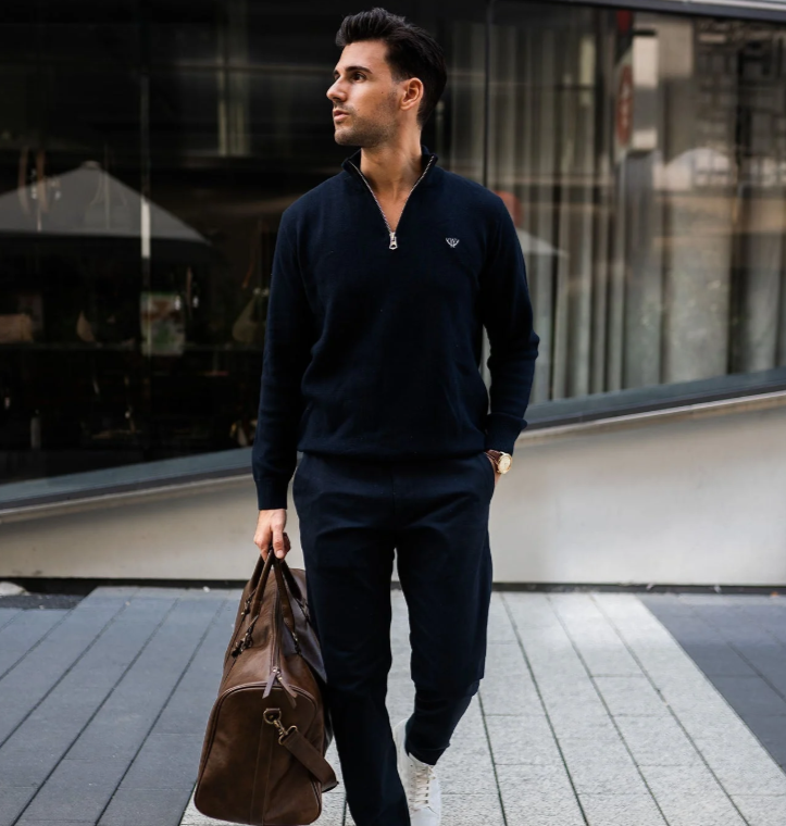 Walker &amp; Hunt – Slim Fit – Navy – Knitted Quarter Zip