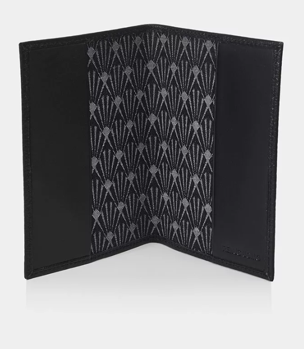 Remus Uomo – Black Leather Passport Wallet