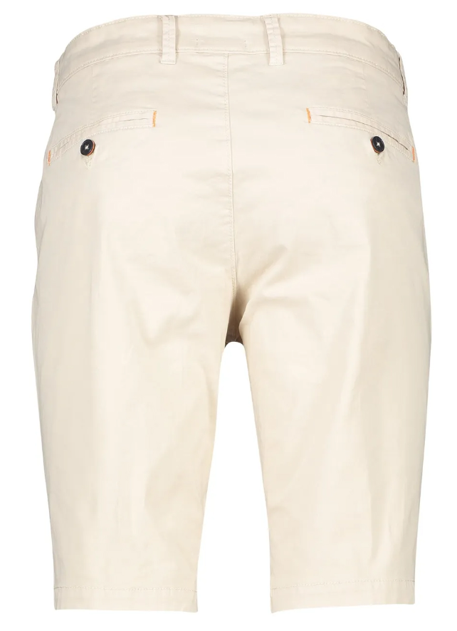 A Fish Named Fred – Slim Fit Bermuda Shorts – Beige