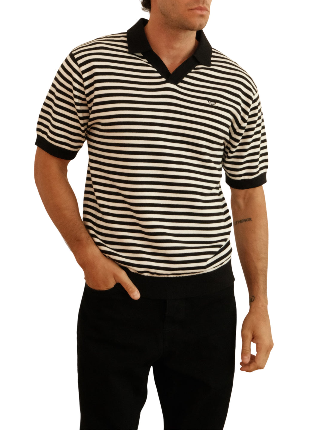 Walker &amp; Hunt – Milton Striped Polo Shirt – Black &amp; Cream