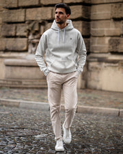 Walker & Hunt – Understated Hoodie