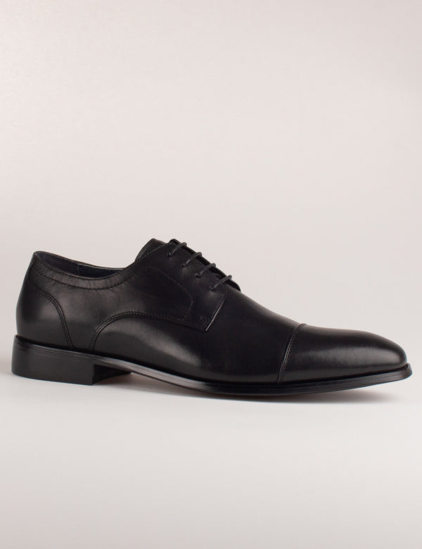 Bowe &amp; Bootmaker Dupont Shoes