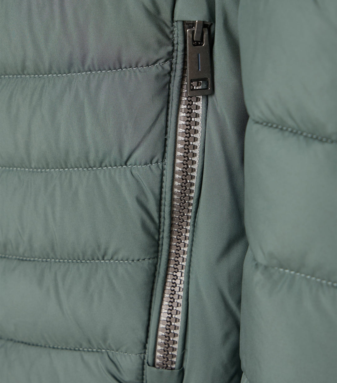 Casual Essentials – Regular Fit – Cilantro – Polyester Jacket